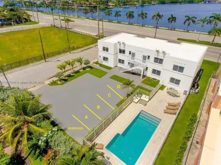 Free Parking - Bay View - Pool - Step To Beach Hollywood Eksteriør billede